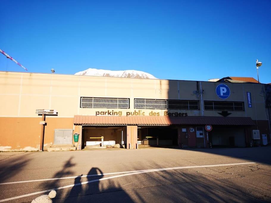HuezAu Pied Des Pistes Avec Parking Entierement Renoveアパートメント エクステリア 写真