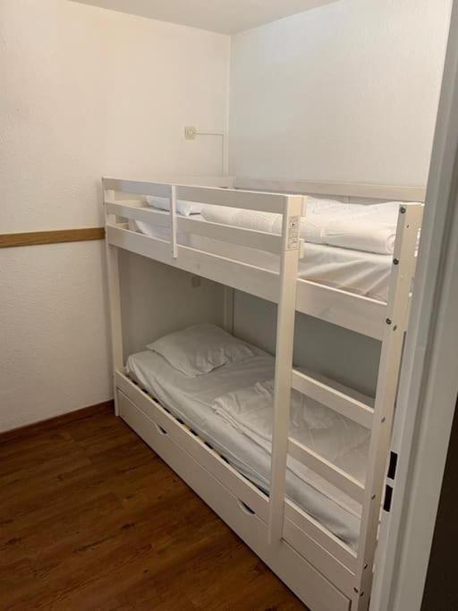 HuezAu Pied Des Pistes Avec Parking Entierement Renoveアパートメント エクステリア 写真