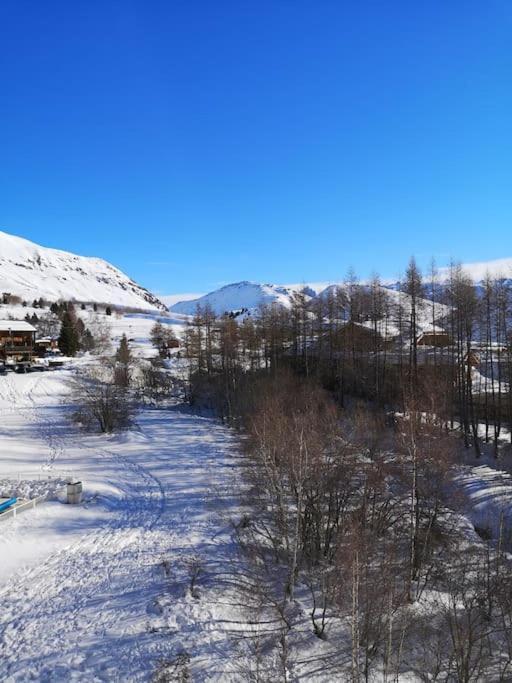 HuezAu Pied Des Pistes Avec Parking Entierement Renoveアパートメント エクステリア 写真